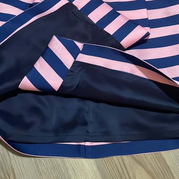 J. Crew Pencil Skirt Wrap Pink Navy Striped Size 00 Silk blend Classy Trendy NWT - Picture 10 of 13